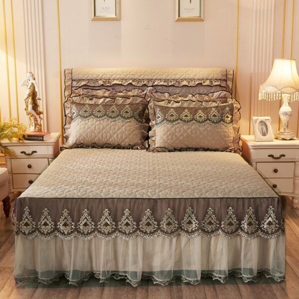 Elegant Beige Lace Embroidered Bedding Set
